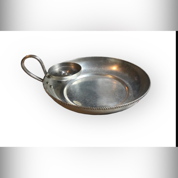 Vintage 1950's B.W. Buenilum Aluminum Serving Dip Tray with Lid / Beaded Rim - Picture 3 of 5